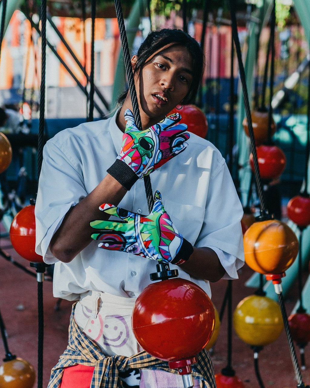 MIND TRIP GLOVES